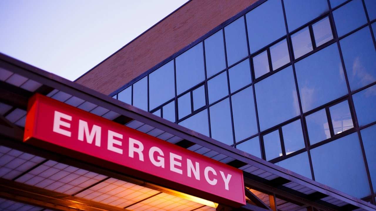 Hire a home health aide in New York for home care